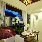 Collection O 20 Astana Kunti Seminyak